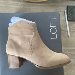 LOFT Tan boots